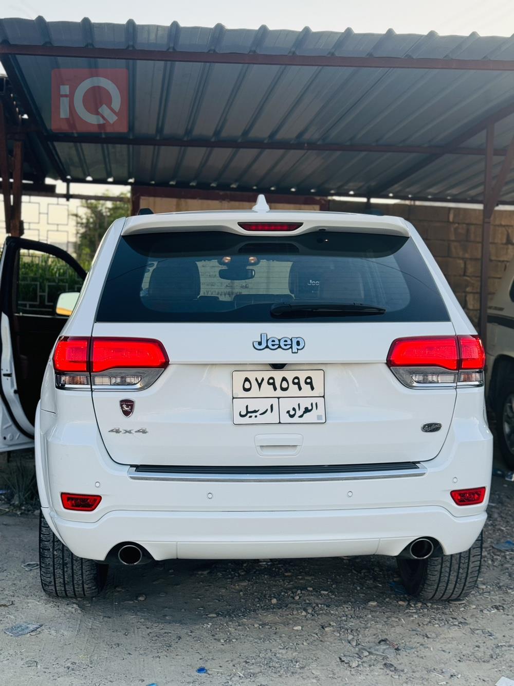 جیپ گراند شیرۆکی